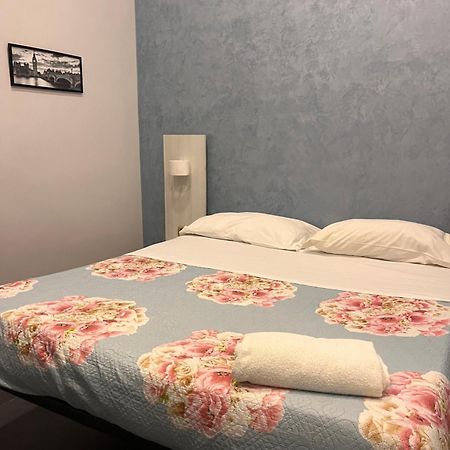 Oceania Hotels Napoli Luaran gambar