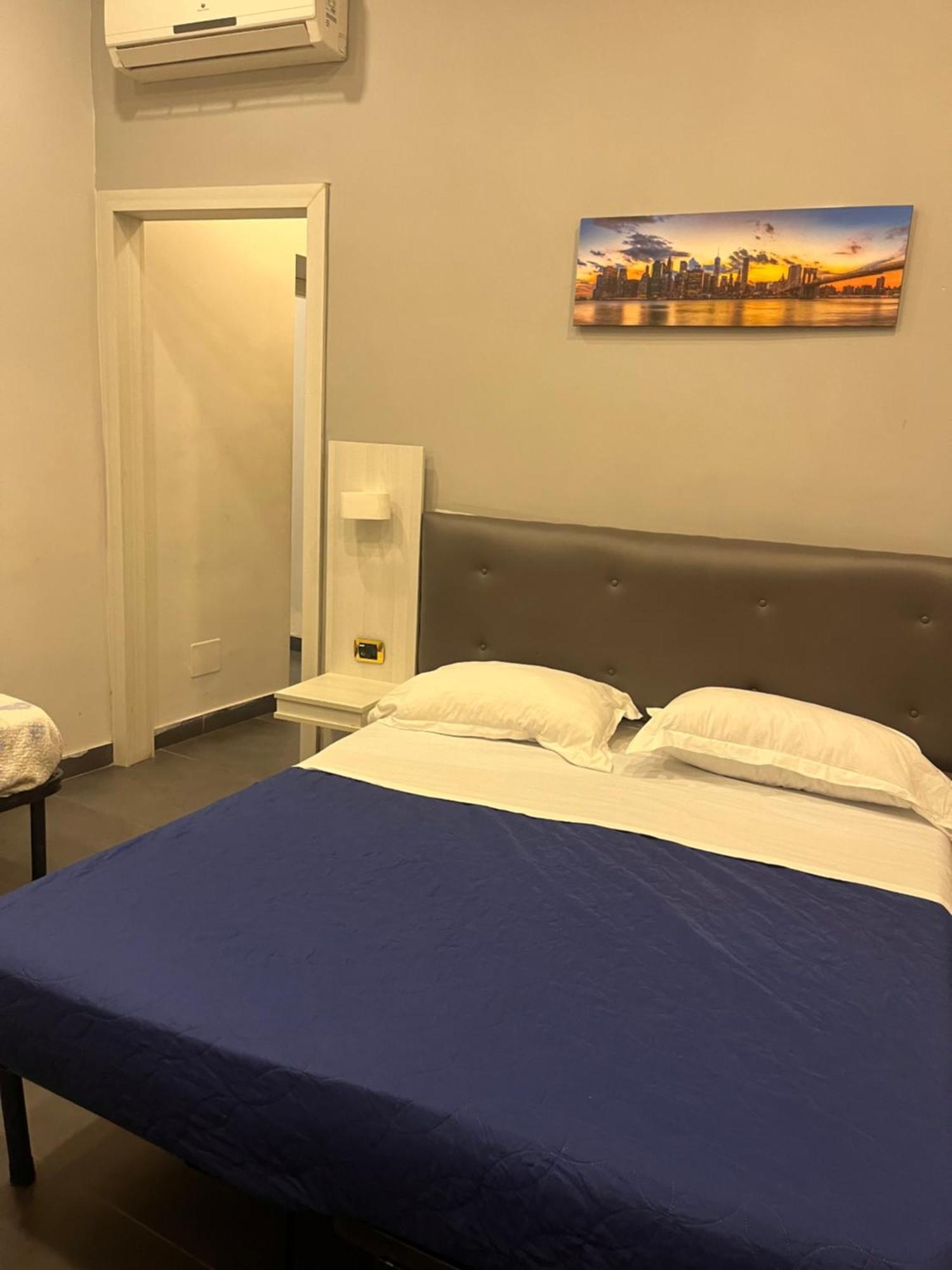 Oceania Hotels Napoli Luaran gambar