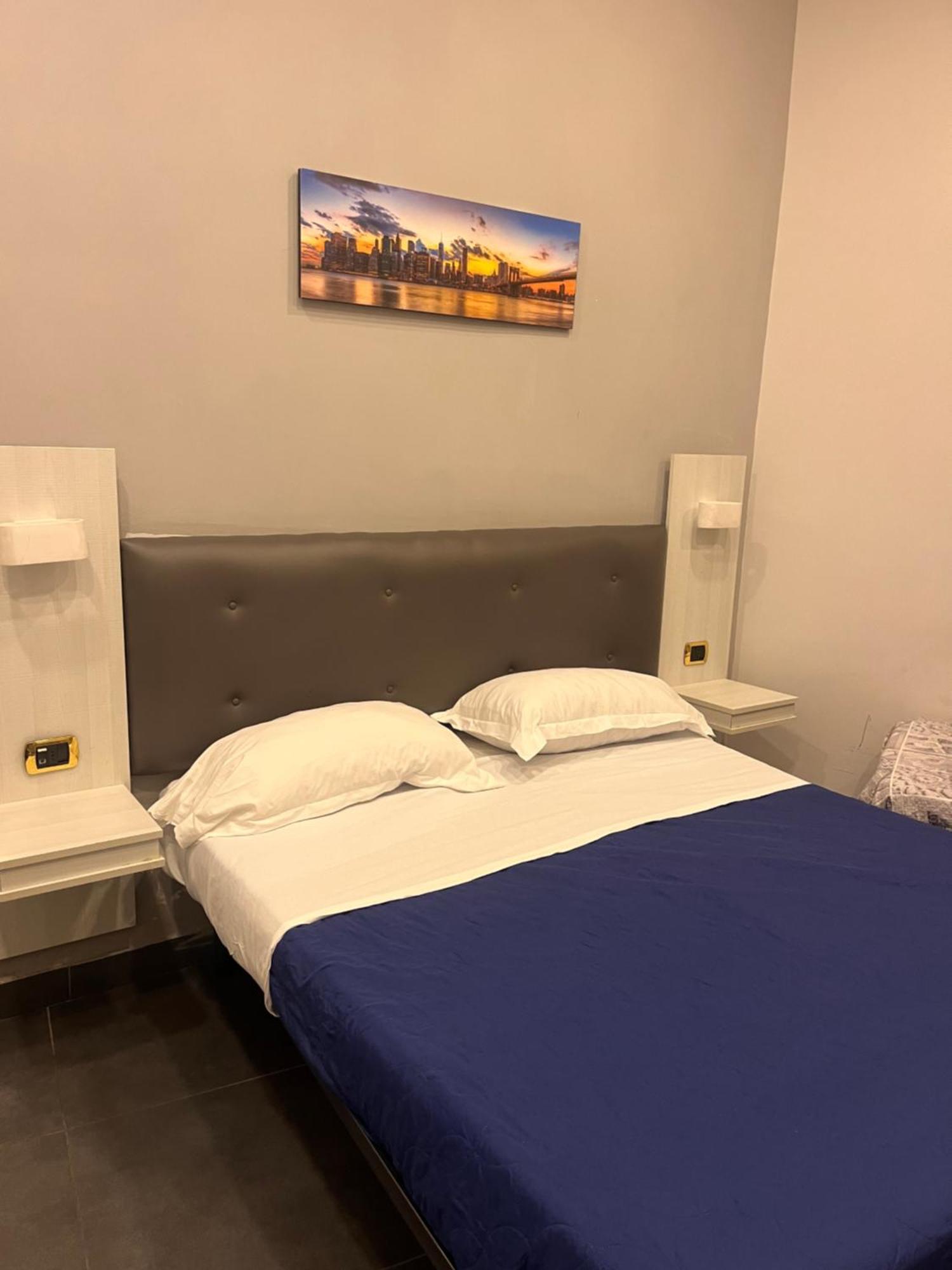 Oceania Hotels Napoli Luaran gambar