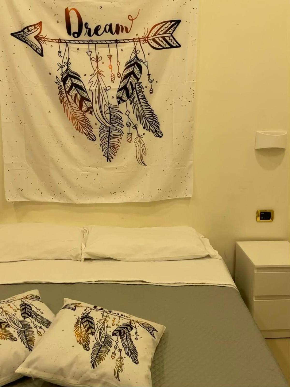 Oceania Hotels Napoli Luaran gambar
